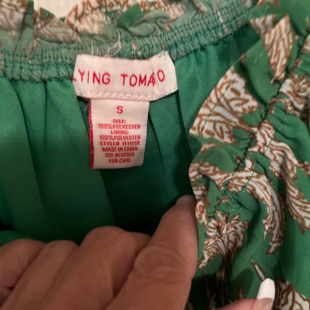 Green Patterned Women's Top - Picture 3 of 7